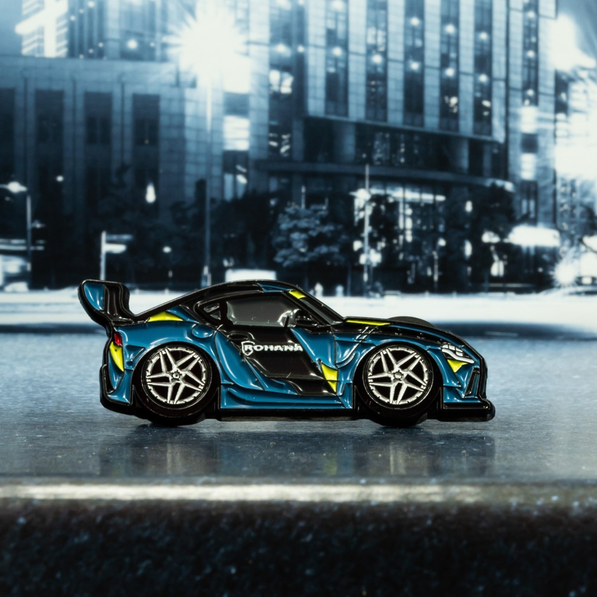 Limited Edition – Rohana RFG9 Supra Pin