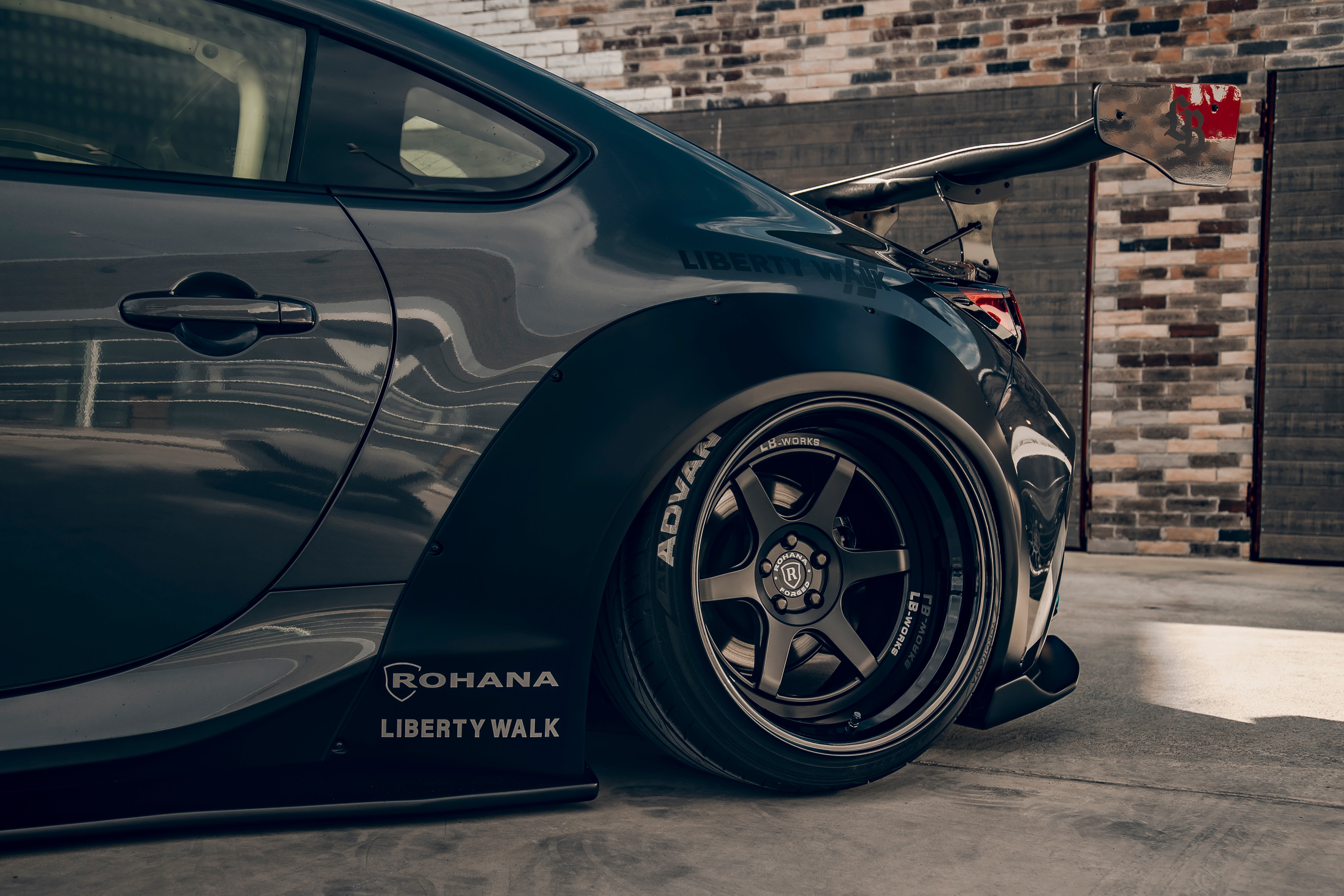 【値下】LB PERFORMANCE LB WORKS R Type2 LB-WORKS NISSAN R35 GT-R Type2 Ver.1 - LIBERTY WALK | リバティー